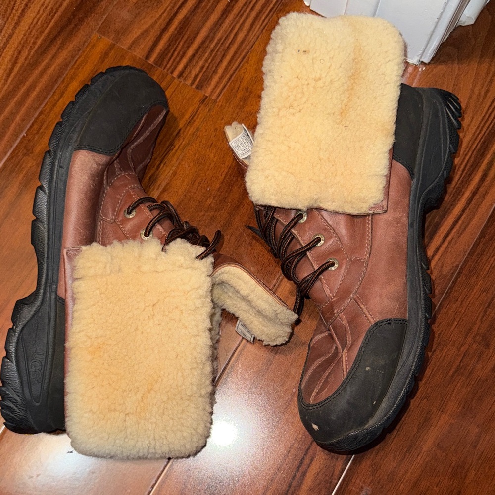 UGG Brown Leather Shearling Lace-Up Boots with Black Toe